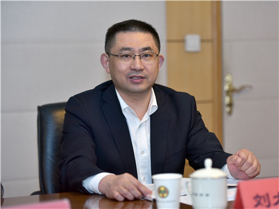 湖北省委政法委副书记,省法学会党组书记刘太平